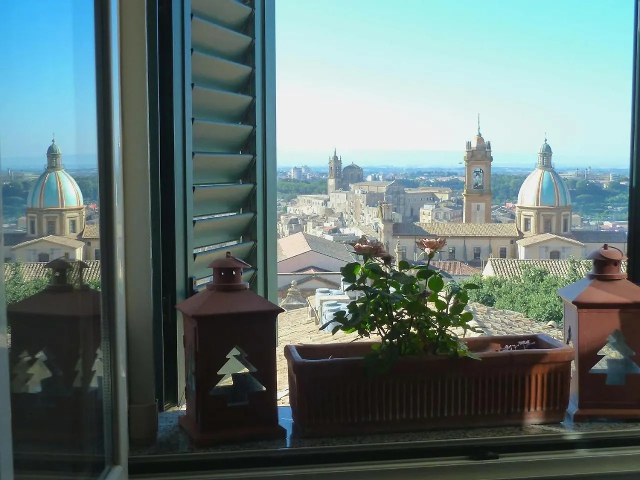 Casa Tipica Siciliana: Panoramic Terrace B&B Caltagirone